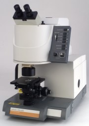UMA 400 FT-IR Microscope